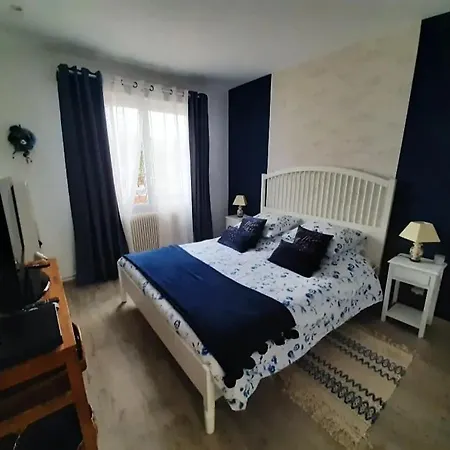 فندق Maison De Famille Avec Piscine *